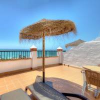 One-Bedroom Apartment with Sea View