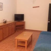 Two-Bedroom Apartment (8 Adults)