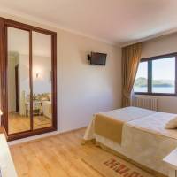 Double or Twin Room with Side Sea View