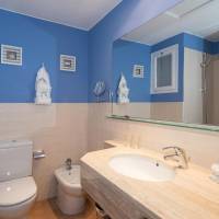 Deluxe Double Room with Balcony and Sea View