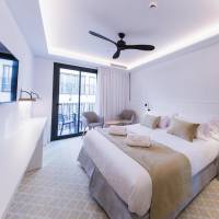 Superior Double Room with Balcony