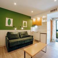 Studio Apartment