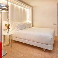 Premium Double or Twin Room XL