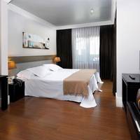 Double or Twin Room with Terrace