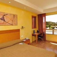 Room #9110441