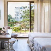 Room #9149626