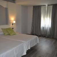 Standard Twin Room Without Balcony