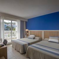 Twin Room (3 Adults)