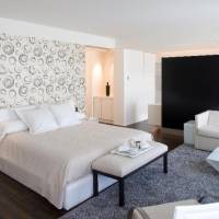 Room #4994863