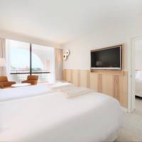 Connecting Double Room (2 Adults + 2 Children)