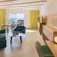 Suite with Sea View