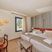 Standard Double or Twin Room with Garden View