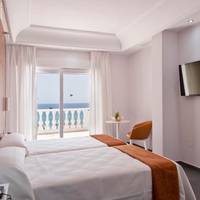 Double Room with Balcony and Sea View