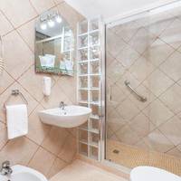 Room #1216151