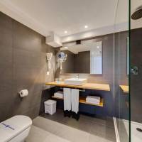 Superior Junior Suite with Lateral Sea View