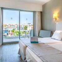 Standard Double Room (2 Adults + 1 Child)
