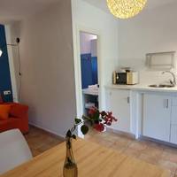 Bungalow (2 Adults)