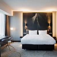 Junior Suite with Lounge Access - Non-Smoking