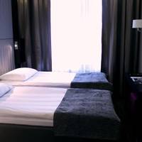 GLO Smart Room Double