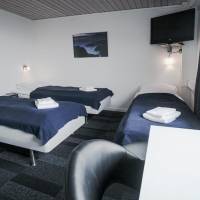 Budget Triple Room with Sea View