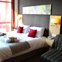Privilige King Room and Sofa