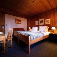 Double or Twin Room with Shower