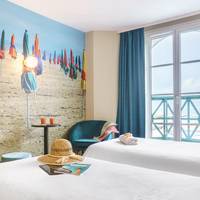 Twin Room with Sea View