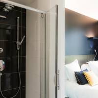 2 rooms side by side