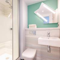 Standard Double Room with Retractable Bed