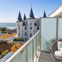 Comfort Double or Twin Room with Lateral Sea View