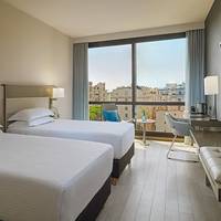 Deluxe Twin Room with Partial Sea View