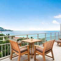Executive room with Garden and Sea view, King bed