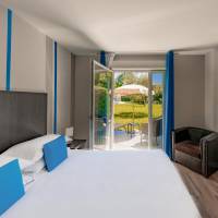Double or Twin Room with Terrace