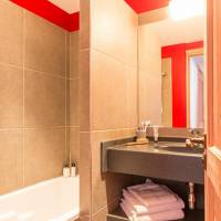 Standard Two-Bedroom Apartment (6 People)
