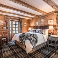 Gentiane Family Room King Bed
