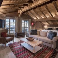 Two-Bedroom Suite Alpage - One King and Sofa Bed