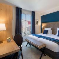 Comfort Room with Terrace