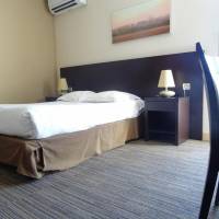 Double or Twin Room with Garden Access