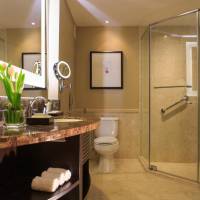 Deluxe Room, 1 King Bed, Ocean/City view