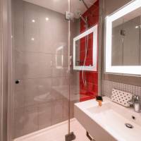 Two Adjacent Double Rooms 