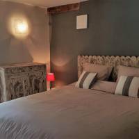 Double or Twin Room with Mountain View