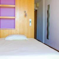 Single Room with Hill View