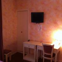 Twin Room with Private Bathroom