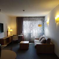 Queen Suite with Sofa Bed