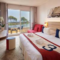 Triple Room with Sea View