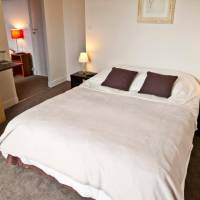 Family Room (4 persons)