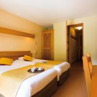 Double Room for Single Use