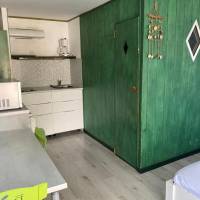 Studio (2 Adults)