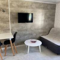King Studio with Sofa Bed