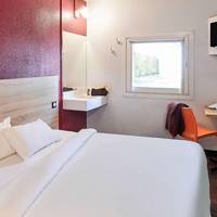 Tandem Room (2 Adults)